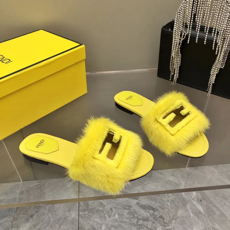 Fendi Shoe 